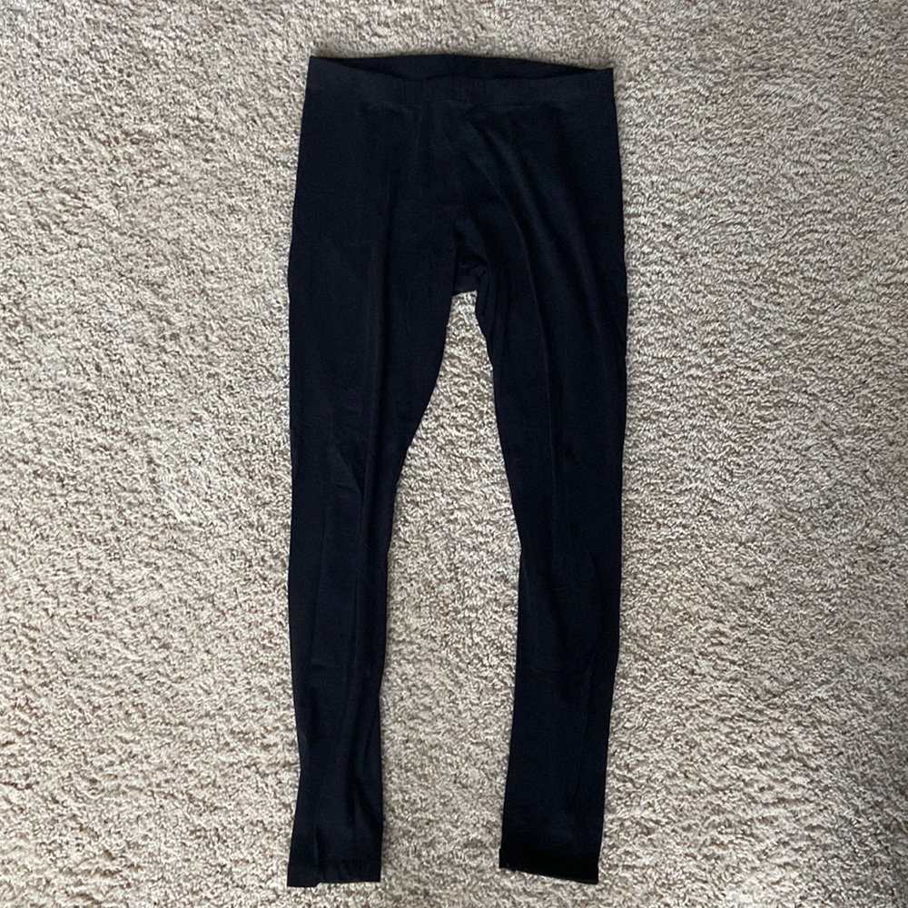 Black leggings